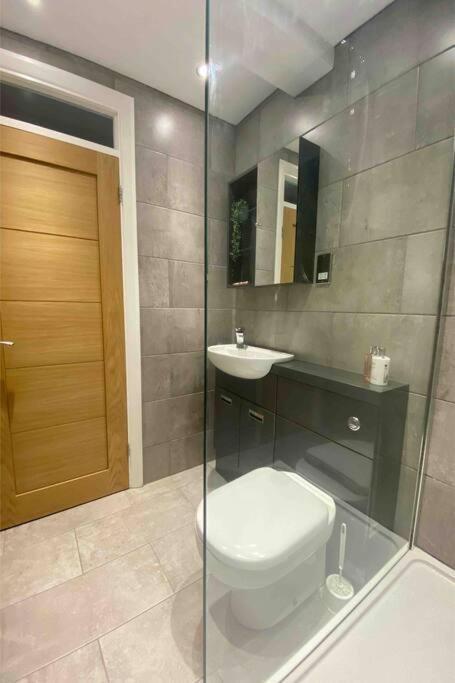 Lovely Apartment With Spectacular Views & Free Parking Brighton Dış mekan fotoğraf