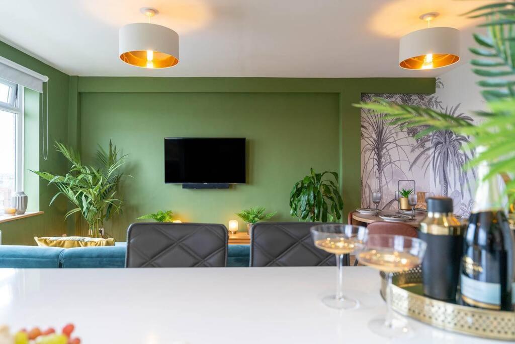 Lovely Apartment With Spectacular Views & Free Parking Brighton Dış mekan fotoğraf